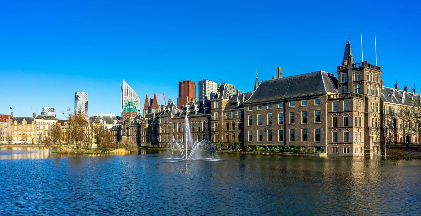 The Hague Landmark - the historic Binnenhof and Scheveningen beach